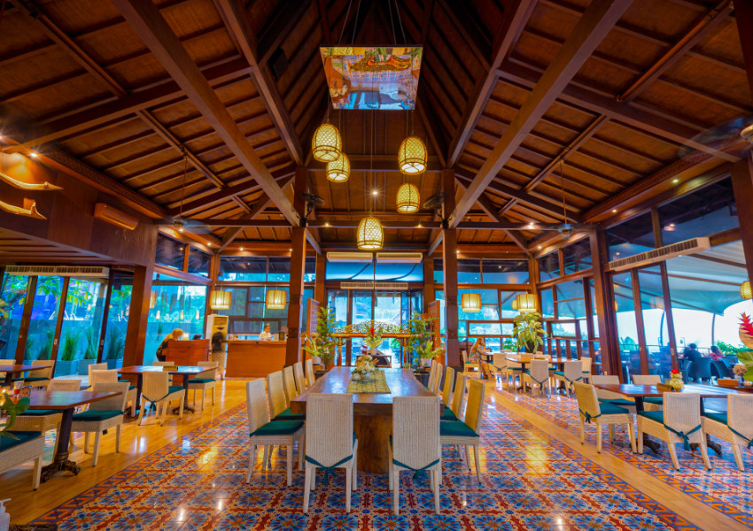 Abhayagiri - Venue and Dining